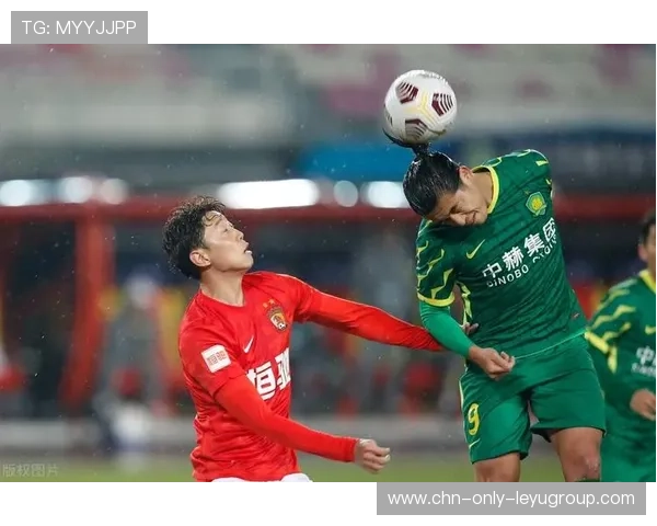 中超战术新趋势：直塞渗透与快速推进演练引领未来